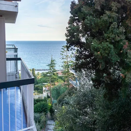 Apartment Bouganville *