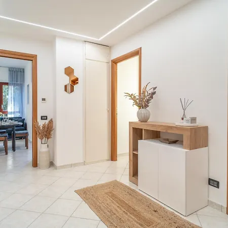 Bouganville Apartment *